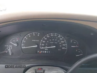 1999 Ford Explorer XLT z VIN 1FMZU35P1XZB05795, wystawiony jako IAAI lot #41692715 z przebiegiem 95 149 mil mil oraz . Historia ofert i sprzedaży dostępna na DreamBid. Obrazek 7.