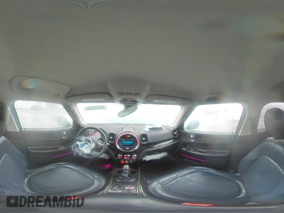 2019 MINI Countryman Cooper z VIN WMZYS7C59K3F46491, wystawiony jako Copart lot #48635555 z przebiegiem 68 235 mil mil oraz Szkoda całkowita • Salvage title. Historia ofert i sprzedaży dostępna na DreamBid. Obrazek 14.