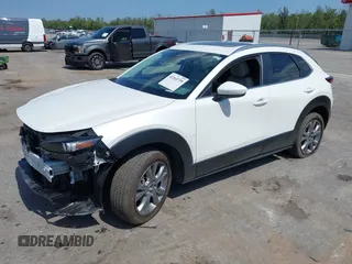 2024 Mazda CX-30 S Carbon Edition with VIN 3MVDMBCM2RM719131, listed as a IAAI auction lot 42265739 with 8,470 mi miles and . Bid and sale history available at DreamBid. Image 18.