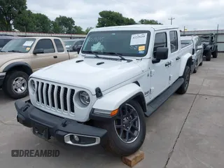 2021 Jeep Gladiator High Altitude with VIN 1C6HJTFG8ML551570, listed as a IAAI auction lot 42229235 with 56,959 mi miles and . Bid and sale history available at DreamBid. Image 20.
