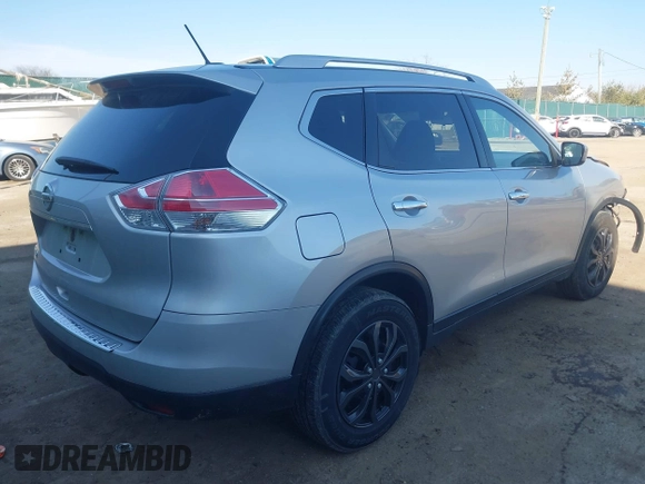 2016 Nissan Rogue SV with VIN JN8AT2MT1GW026937, listed as a IAAI auction lot 41772393 with 102,998 mi miles and . Bid and sale history available at carsss.com. Image 4.