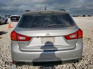2015 Mitsubishi Outlander GT z VIN 4A4AP4AW2FE045214, wystawiony jako Copart lot #62014515 z przebiegiem 92 633 mil mil oraz Szkoda całkowita • Salvage title. Historia ofert i sprzedaży dostępna na DreamBid. Obrazek 6.