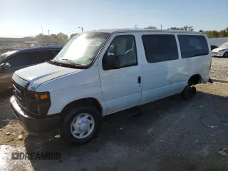 2009 Ford Econoline Passenger XL с VIN 1FBNE31LX9DA00518, выставлен на аукционе Copart как лот 74090534 с пробегом 274 223 миль миль и На запчасти • Non repairable. История ставок и продаж доступна на DreamBid. Изображение 1.
