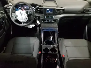 2024 Ford Police Interceptor Utility z VIN 1FM5K8AB7RGA02908, wystawiony jako Copart lot #89098655 z przebiegiem 4 565 mil mil oraz Szkoda całkowita • Salvage title. Historia ofert i sprzedaży dostępna na DreamBid. Obrazek 8.