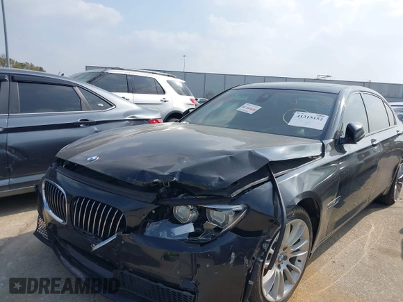 2015 BMW 7 Series 750Li xDrive with VIN WBAYF8C59FD655120, listed as a IAAI auction lot 41315152 with 82,244 mi miles and . Bid and sale history available at carsss.com. Image 6.