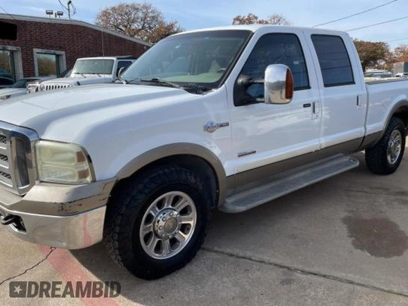 2005 Ford F-250 XL with VIN 1FTSW20P65EA81905, listed as a Copart auction lot 85047324 with 361,841 mi miles and Clean Title. Bid and sale history available at DreamBid. Image 2.