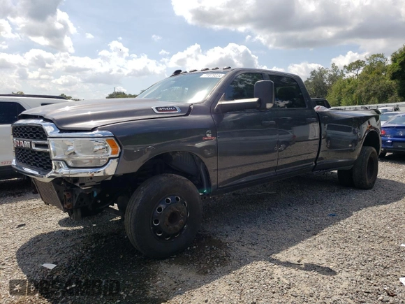 2019 Ram 3500 Tradesman with VIN 3C63RRGL3KG578459, listed as a Copart auction lot 71979354 with 109,907 mi miles and Salvage Title. Bid and sale history available at carsss.com. Image 2.