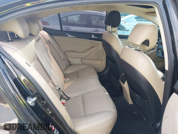 2014 Kia Cadenza Premium with VIN KNALN4D71E5130633, listed as a IAAI auction lot 41467874 with 105,278 mi miles. Bid and sale history available at carsss.com. Image 7.
