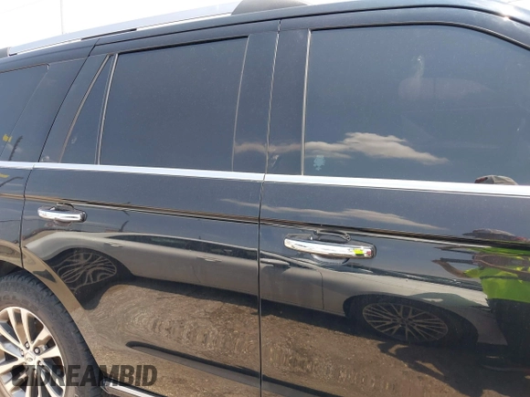 2018 Ford Expedition Limited z VIN 1FMJU1KT3JEA11421, wystawiony jako IAAI lot #42341708 z przebiegiem 116 362 mil mil oraz . Historia ofert i sprzedaży dostępna na DreamBid. Obrazek 14.