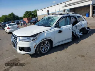 2018 Audi Q7 Premium Plus with VIN WA1LAAF72JD025331, listed as a Copart auction lot 59190365 with 125,472 mi miles and Salvage title. Bid and sale history available at DreamBid. Image 1.