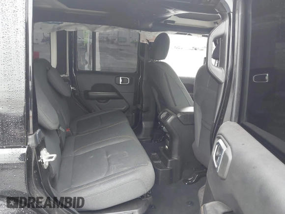 2024 Jeep Wrangler Sahara with VIN 1C4RJXP63RW148483, listed as a IAAI auction lot 41906879 with 32,509 mi miles and . Bid and sale history available at DreamBid. Image 8.