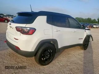 2024 Jeep Compass Trailhawk with VIN 3C4NJDDN5RT579213, listed as a Copart auction lot 61671465 with 5,333 mi miles and Salvage title. Bid and sale history available at DreamBid. Image 3.