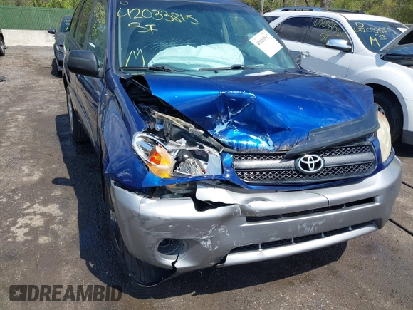 2005 Toyota RAV4 with VIN JTEGD20V350094758, listed as a IAAI auction lot 42033815 with 205,175 mi miles. Bid and sale history available at carsss.com. Image 6.