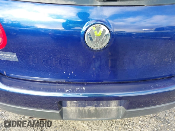 2007 Volkswagen Rabbit with VIN WVWBR71K27W193573, listed as a IAAI auction lot 41043481 with 141,872 mi miles and . Bid and sale history available at DreamBid. Image 14.