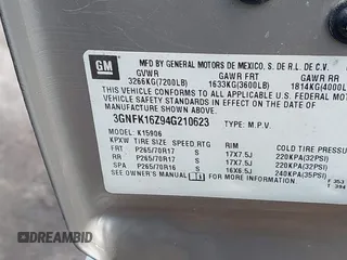 2004 Chevrolet Suburban Z71 z VIN 3GNFK16Z94G210623, wystawiony jako IAAI lot #42227673 z przebiegiem 183 831 mil mil oraz . Historia ofert i sprzedaży dostępna na DreamBid. Obrazek 9.