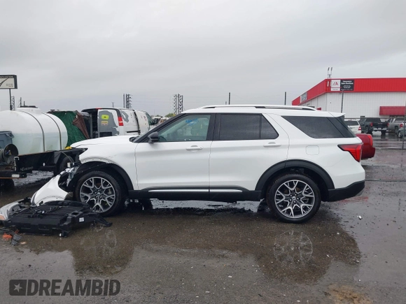 2025 Ford Explorer Platinum with VIN 1FMWK8HC7SGB14729, listed as a IAAI auction lot 41942013 with 1,264 mi miles and . Bid and sale history available at DreamBid. Image 14.