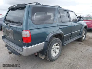 1997 Toyota 4Runner Limited with VIN JT3HN87RXV0089045, listed as a IAAI auction lot 42057640 with 252,893 mi miles. Bid and sale history available at carsss.com. Image 4.