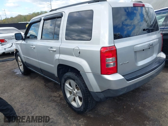 2011 Jeep Patriot Sport with VIN 1J4NF1GBXBD118483, listed as a IAAI auction lot 42039168 with 174,048 mi miles. Bid and sale history available at carsss.com. Image 3.