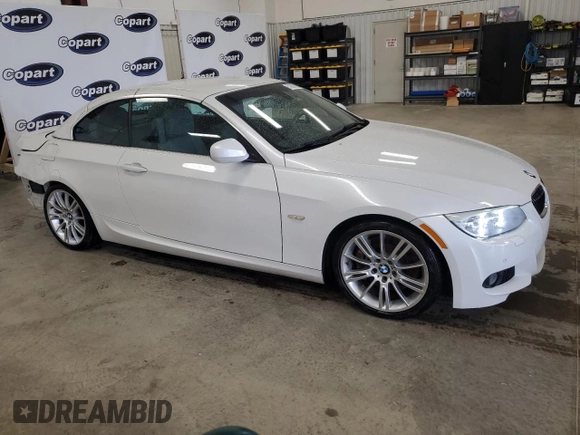 2013 BMW 3 Series 335i with VIN WBADX7C54DJ589502, listed as a Copart auction lot 51968185 with 63,541 mi miles and Salvage Title. Bid and sale history available at DreamBid. Image 4.