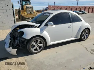 2009 Volkswagen New Beetle Coupe S with VIN 3VWRG31C39M505146, listed as a Copart auction lot 87877235 with 113,848 mi miles and Salvage Title. Bid and sale history available at carsss.com. Image 1.