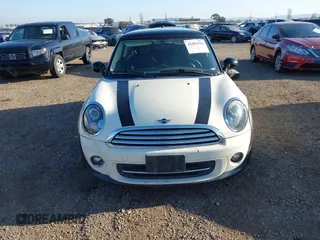 2011 MINI Hardtop with VIN WMWSU3C54BT252130, listed as a IAAI auction lot 41854369 with 145,528 mi miles and . Bid and sale history available at DreamBid. Image 13.