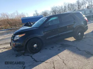 2014 Ford Utility Police Interceptor with VIN 1FM5K8AR3EGC26152, listed as a Copart auction lot 86587564 with 109,609 mi miles and Salvage Title. Bid and sale history available at carsss.com. Image 1.