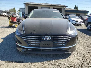 2022 Hyundai Sonata Hybrid Blue with VIN KMHL24JJ9NA052455, listed as a Copart auction lot 61164194 with 31,272 mi miles and Salvage Title. Bid and sale history available at carsss.com. Image 5.