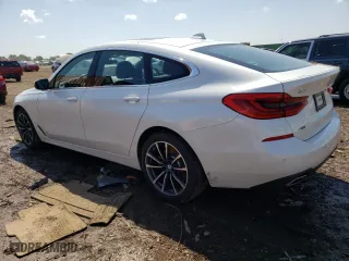 2019 BMW 6 Series 640i xDrive with VIN WBAJV6C56KBK08906, listed as a Copart auction lot 63537043 with 30,258 mi miles. Bid and sale history available at carsss.com. Image 2.