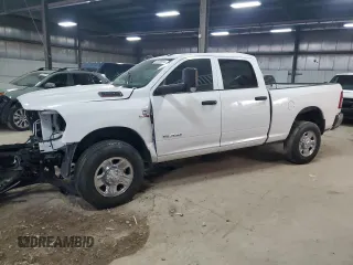 2022 Ram 3500 Tradesman with VIN 3C63R3CL9NG189929, listed as a Copart auction lot 67606914 with 14,659 mi miles and Salvage Title. Bid and sale history available at carsss.com. Image 1.