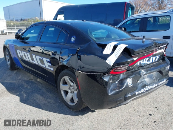 2022 Dodge Charger Police with VIN 2C3CDXAT3NH109952, listed as a IAAI auction lot 40919989 with 19,169 mi miles and . Bid and sale history available at DreamBid. Image 3.