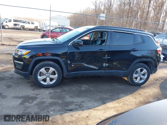 2017 Jeep Compass Latitude with VIN 3C4NJDBB8HT679989, listed as a IAAI auction lot 41499263 with 73,369 mi miles. Bid and sale history available at carsss.com. Image 14.