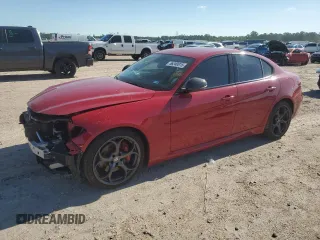 2019 Alfa Romeo Giulia with VIN ZARFAMAN6K7600336, listed as a Copart auction lot 56240815 with 31,566 mi miles and Salvage title. Bid and sale history available at DreamBid. Image 1.
