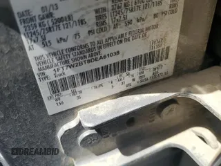 2013 Ford F-250 XL z VIN 1FT7W2BT8DEA61038, wystawiony jako Copart lot #58839745 z przebiegiem 142 421 mil mil oraz Szkoda całkowita • Salvage title. Historia ofert i sprzedaży dostępna na DreamBid. Obrazek 12.