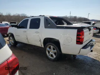 2011 Chevrolet Avalanche LT with VIN 3GNTKFE3XBG368334, listed as a Copart auction lot 46836805 with 127,269 mi miles and Salvage title. Bid and sale history available at DreamBid. Image 2.