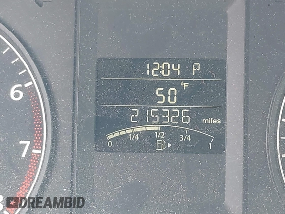 2012 Volkswagen Jetta S с VIN 3VW2K7AJ8CM394204, выставлен на аукционе IAAI как лот 41721042 с пробегом 215 326 миль миль и . История ставок и продаж доступна на DreamBid. Изображение 16.