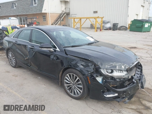 2017 Lincoln MKZ Hybrid Premiere z VIN 3LN6L5KU6HR622317, wystawiony jako IAAI lot #42124629 z przebiegiem 62 674 mil mil oraz . Historia ofert i sprzedaży dostępna na DreamBid. Obrazek 1.