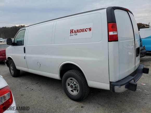2021 GMC Savana Cargo Van with VIN 1GTW7AF77M1244907, listed as a Copart auction lot 87134374 with 190,139 mi miles and Salvage Title. Bid and sale history available at carsss.com. Image 2.