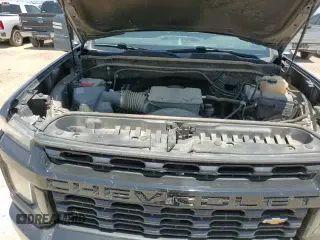 2021 Chevrolet Silverado 2500HD Custom z VIN 1GC4YME70MF303208, wystawiony jako Copart lot #65276135 z przebiegiem 101 194 mil mil oraz Szkoda całkowita • Salvage title. Historia ofert i sprzedaży dostępna na DreamBid. Obrazek 14.
