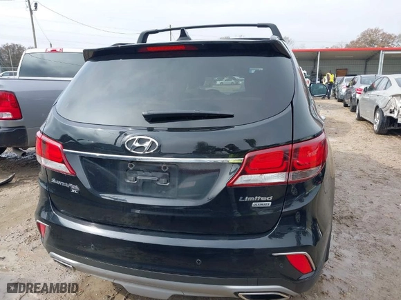 2019 Hyundai Santa Fe XL Limited Ultimate with VIN KM8SR4HF8KU310967, listed as a IAAI auction lot 41419941 with 91,015 mi miles. Bid and sale history available at carsss.com. Image 17.