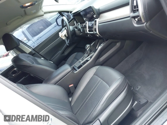 2022 Kia Sorento X-Line S with VIN 5XYRLDLC4NG125936, listed as a IAAI auction lot 41217535 with 32,988 mi miles. Bid and sale history available at carsss.com. Image 5.
