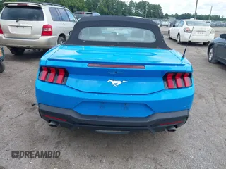 2024 Ford Mustang EcoBoost z VIN 1FAGP8UH8R5129750, wystawiony jako IAAI lot #42779808 z przebiegiem 20 652 mil mil oraz . Historia ofert i sprzedaży dostępna na DreamBid. Obrazek 15.