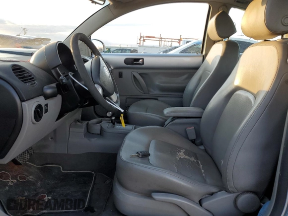 2005 Volkswagen New Beetle Coupe GLS with VIN 3VWCR31C65M418142, listed as a Copart auction lot 78430224 with 22,127 mi miles and Salvage Title. Bid and sale history available at carsss.com. Image 7.