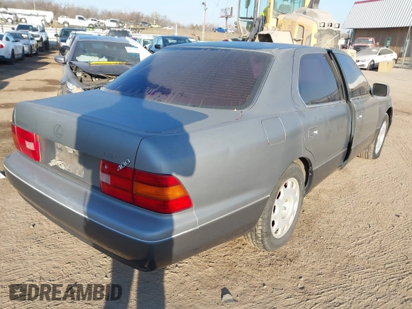 1995 Lexus LS 400 z VIN JT8UF22E6S0024843, wystawiony jako IAAI lot #41658927 z przebiegiem Nie podano mil oraz . Historia ofert i sprzedaży dostępna na DreamBid. Obrazek 4.