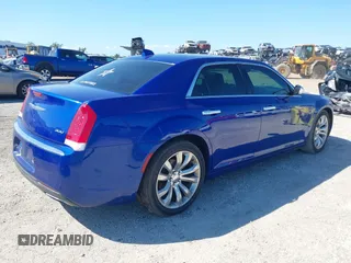 2018 Chrysler 300 Limited z VIN 2C3CCAEG8JH243461, wystawiony jako IAAI lot #42276459 z przebiegiem 111 750 mil mil oraz . Historia ofert i sprzedaży dostępna na DreamBid. Obrazek 4.