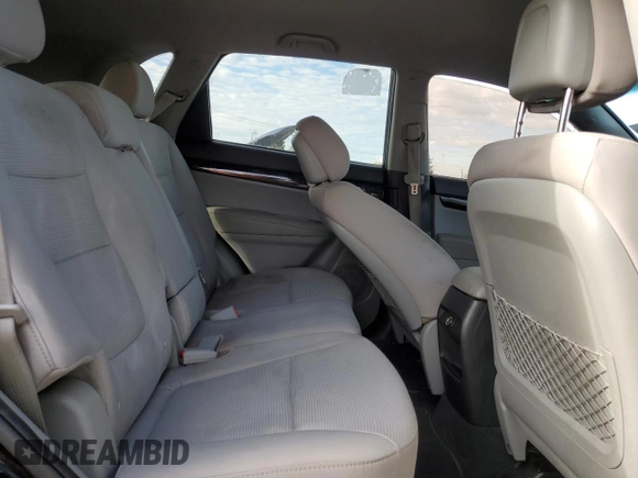 2015 Kia Sorento LX with VIN 5XYKTCA60FG568661, listed as a Copart auction lot 54926355 with 131,895 mi miles and Clean Title. Bid and sale history available at carsss.com. Image 11.