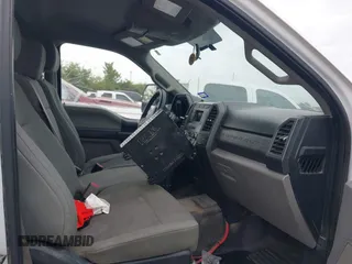 2017 Ford F-250 Lariat с VIN 1FT7W2B61HEE31617, выставлен на аукционе IAAI как лот 42782785 с пробегом 239 111 миль миль и . История ставок и продаж доступна на DreamBid. Изображение 5.