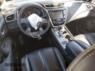 2019 Nissan Murano SL z VIN 5N1AZ2MJ5KN126770, wystawiony jako Copart lot #49575285 z przebiegiem 114 143 mil mil oraz Szkoda całkowita • Salvage title. Historia ofert i sprzedaży dostępna na DreamBid. Obrazek 8.