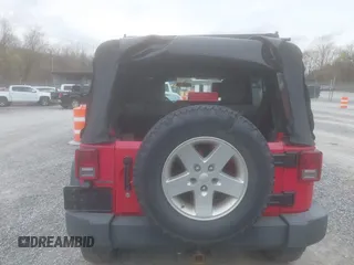 2008 Jeep Wrangler Unlimited X with VIN 1J8GA39128L562347, listed as a IAAI auction lot 41912669 with 106,040 mi miles and . Bid and sale history available at carsss.com. Image 17.