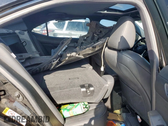 2016 Lexus IS 200t with VIN JTHBA1D26G5036004, listed as a Copart auction lot 62083205 with 33,779 mi miles and Salvage title. Bid and sale history available at DreamBid. Image 10.