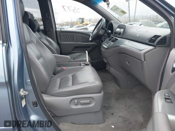 2010 Honda Odyssey EX-L with VIN 5FNRL3H64AB015029, listed as a IAAI auction lot 41962577 with 173,170 mi miles. Bid and sale history available at carsss.com. Image 5.